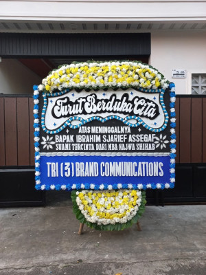 Papan Bunga Duka di Jatisarono